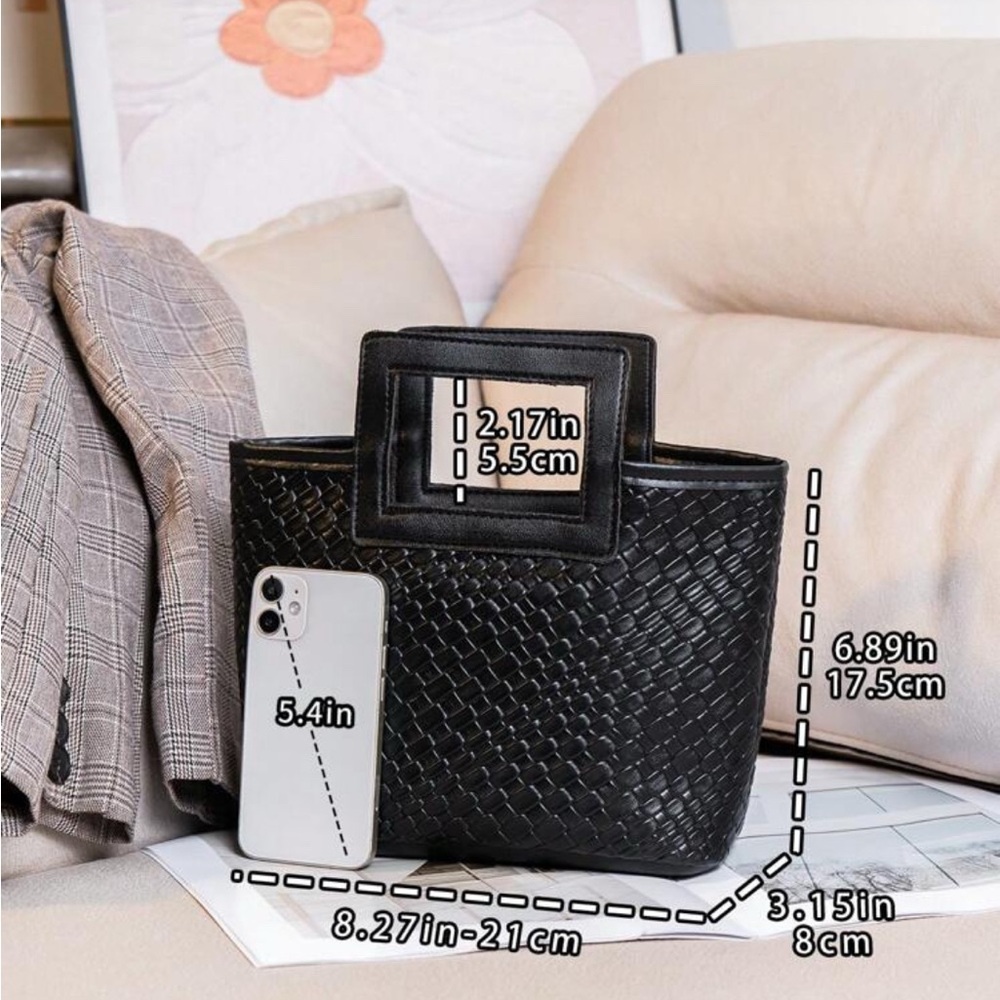 Elegant Black Woven Tote Bag - Picture 2 of 6
